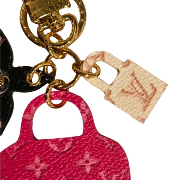 LOUIS VUITTON  Back to School Alma Monogram Keychain - Picture 5 of 10